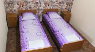 Гостиница Гостевой Дом Марин Адлер Трехместный номер "Комфорт" с душем-3